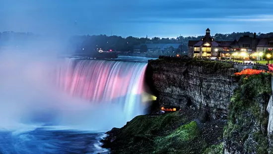 Niagara Falls lit up on a peaceful evening