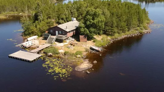 An Aerial perspective of a house on an island