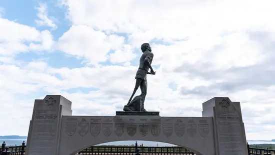 Statue of Terry Fox in Thunder Bay, Ontario.