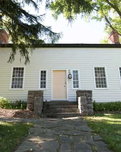 Front of the Laura Secord Homestead