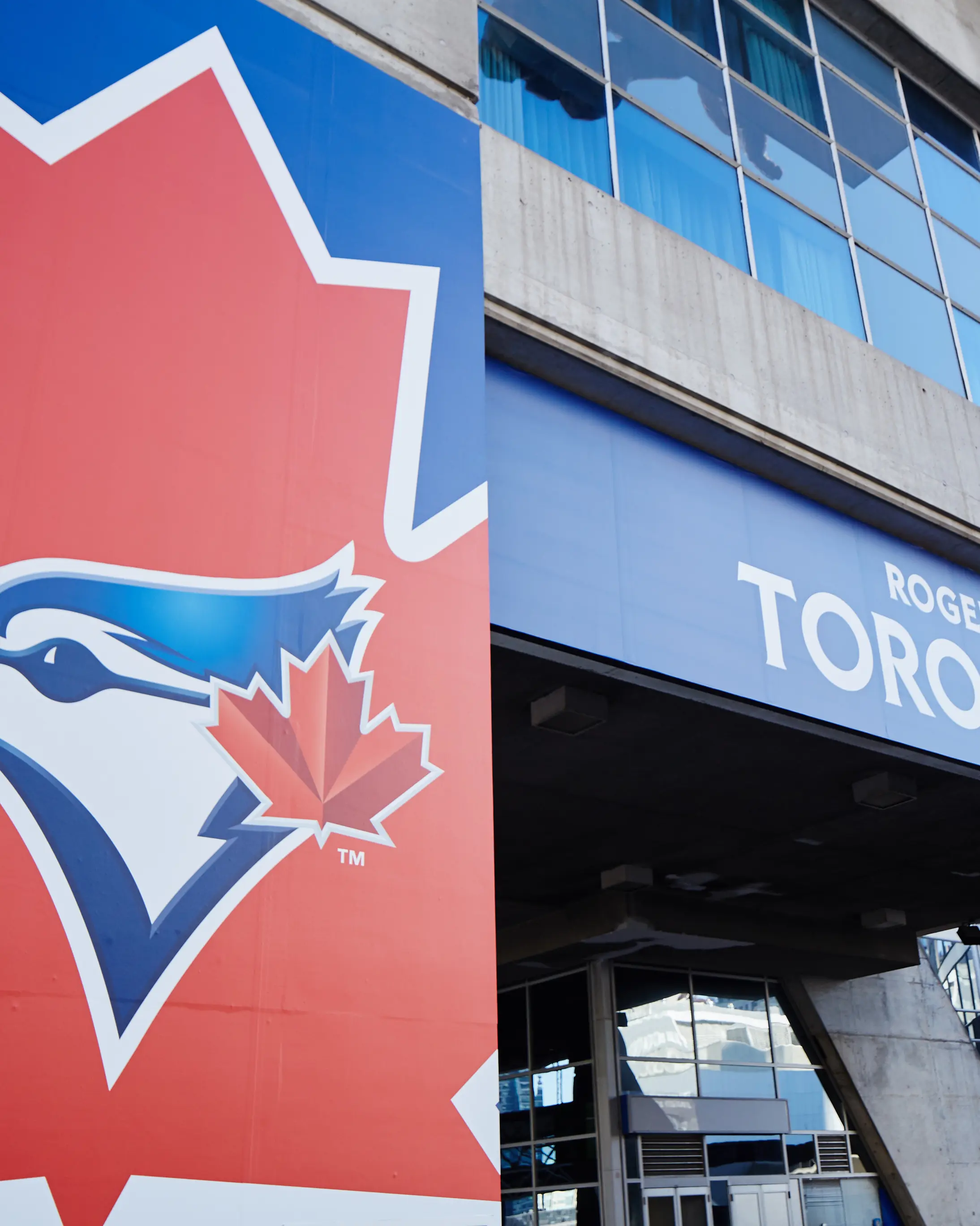 Entrée du match des Blue Jays au Rogers Centre