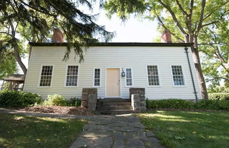 Front of the Laura Secord Homestead