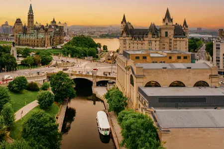 JW Marriott resort on Lake Rosseau surrounded by forest in Muskoka.
